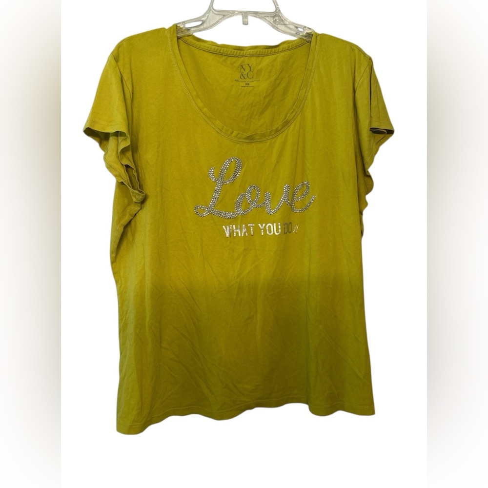 New York & Company Green Oversized Graphic Tee